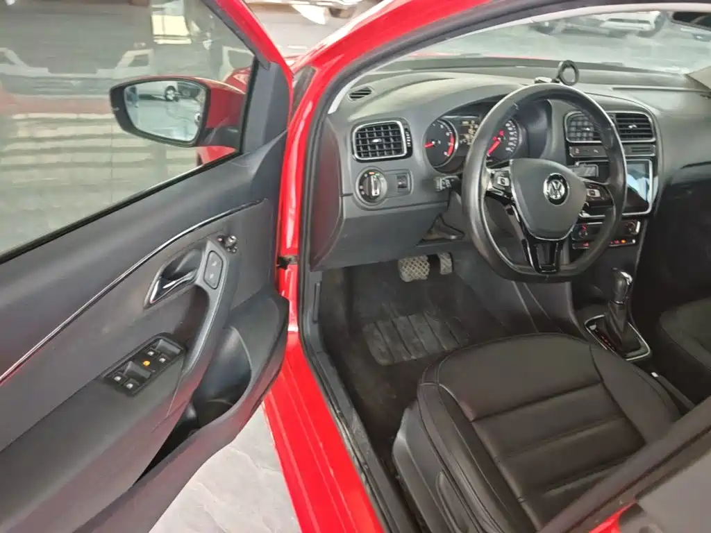 Volkswagen Polo — миниатюра 16