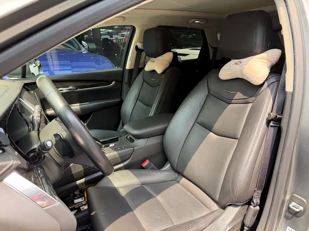 Cadillac XT5 — миниатюра 9