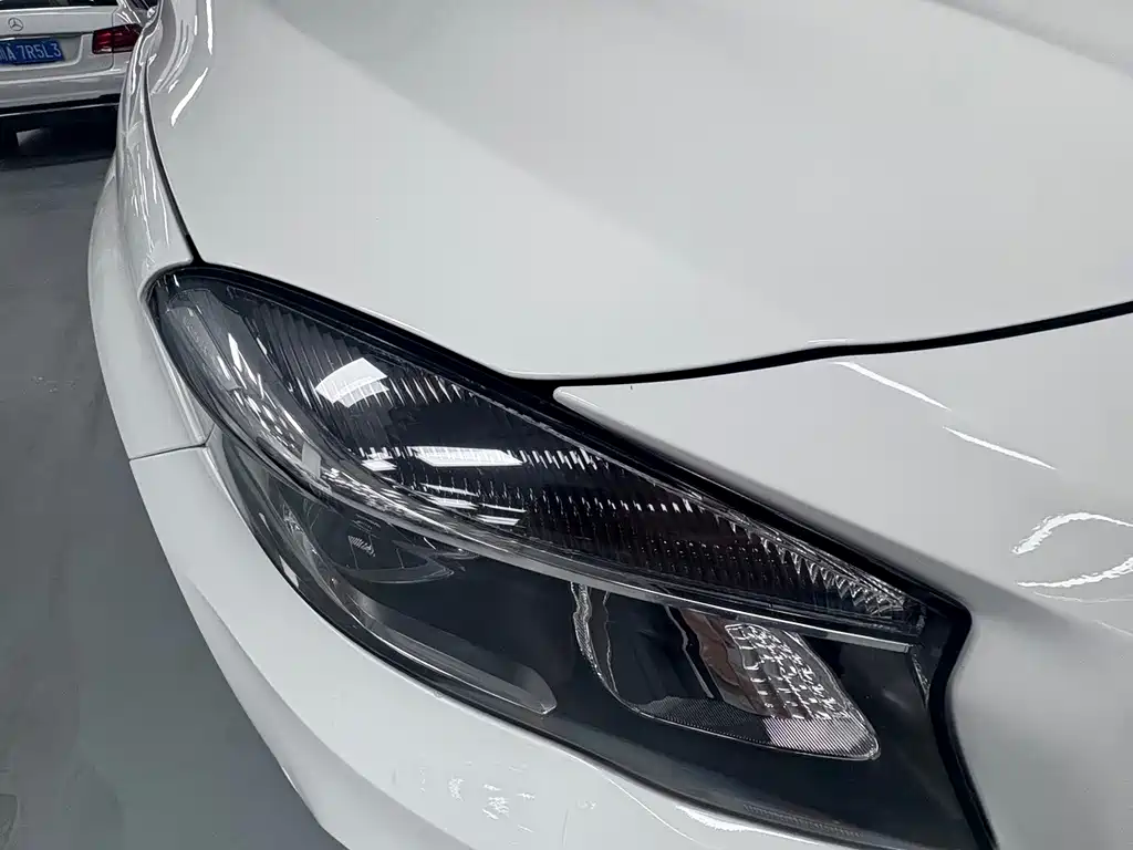 Mercedes-Benz GLA — миниатюра 4