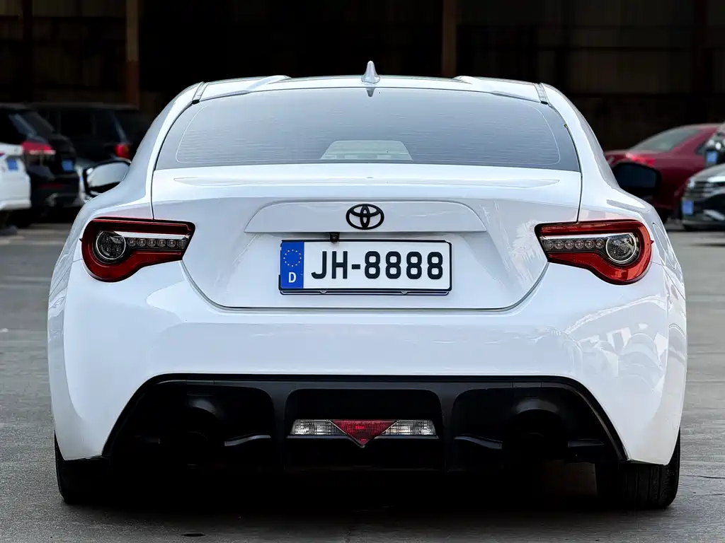 TOYOTA 86
