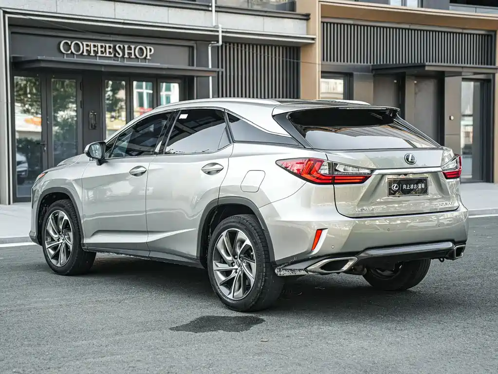Lexus RX — миниатюра 6