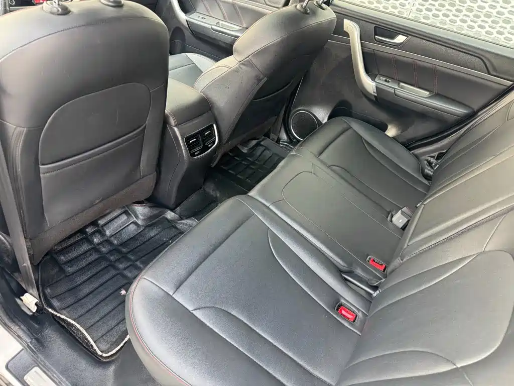 Haval M6 — миниатюра 10