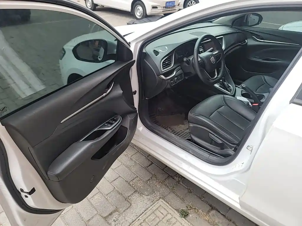 Buick Excelle — миниатюра 16