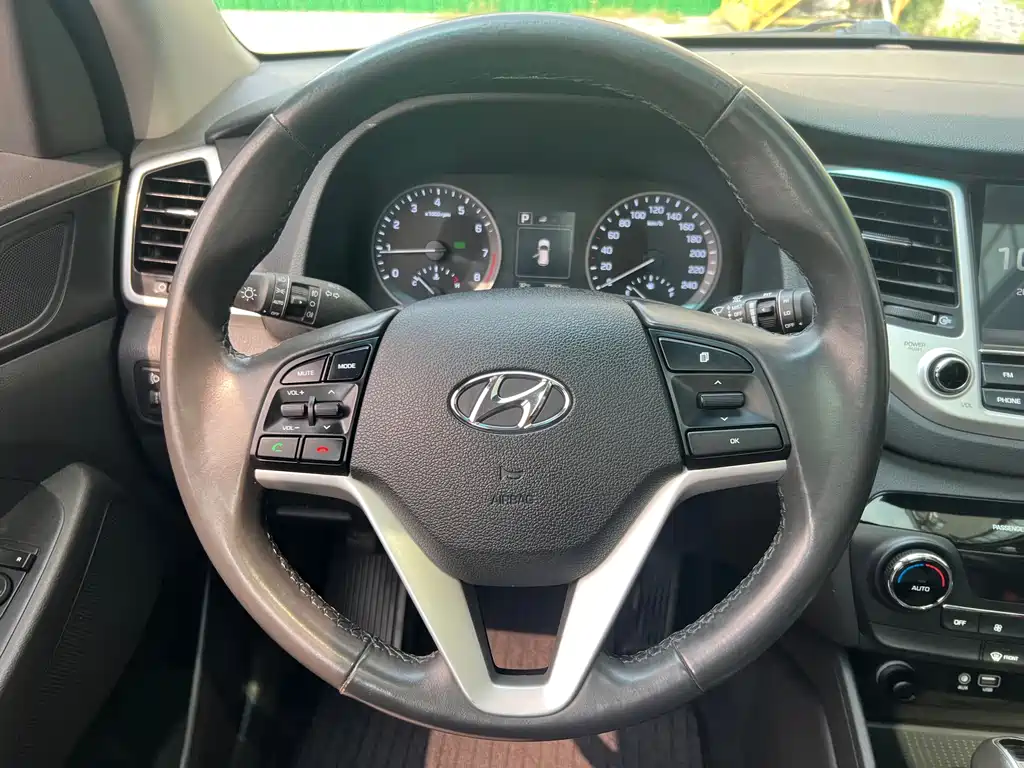 Hyundai Tucson — миниатюра 19
