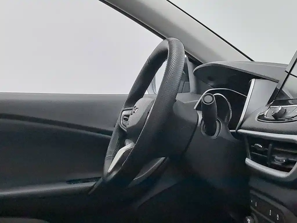 Chevrolet Trax — миниатюра 22