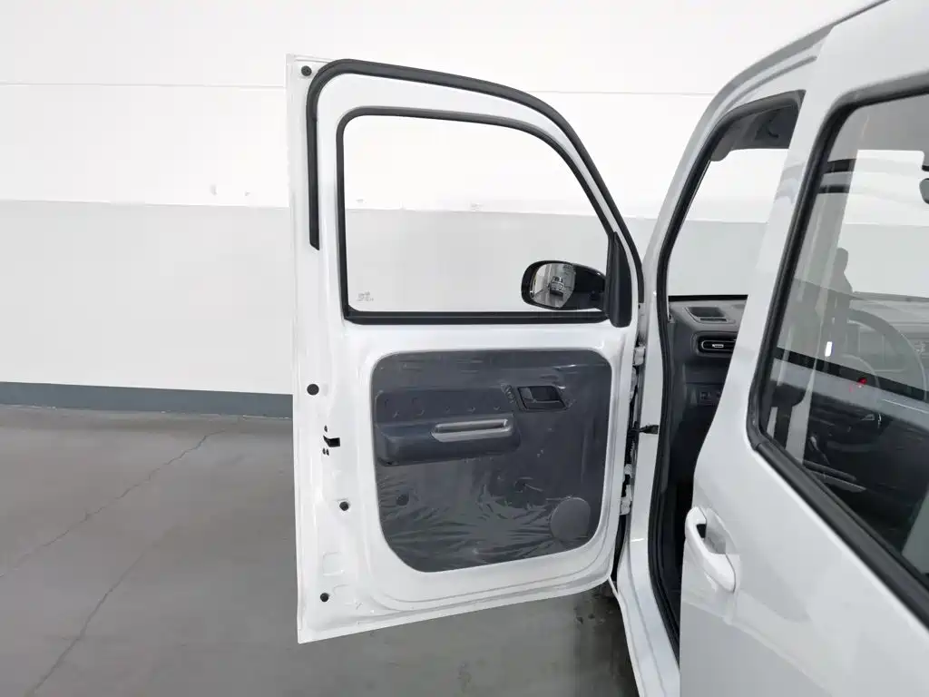 Wuling Zhiguang EV — миниатюра 8