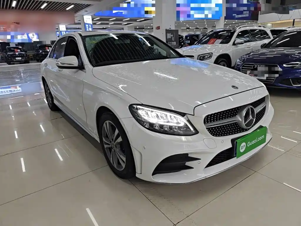 Mercedes-Benz C-Class — миниатюра 4