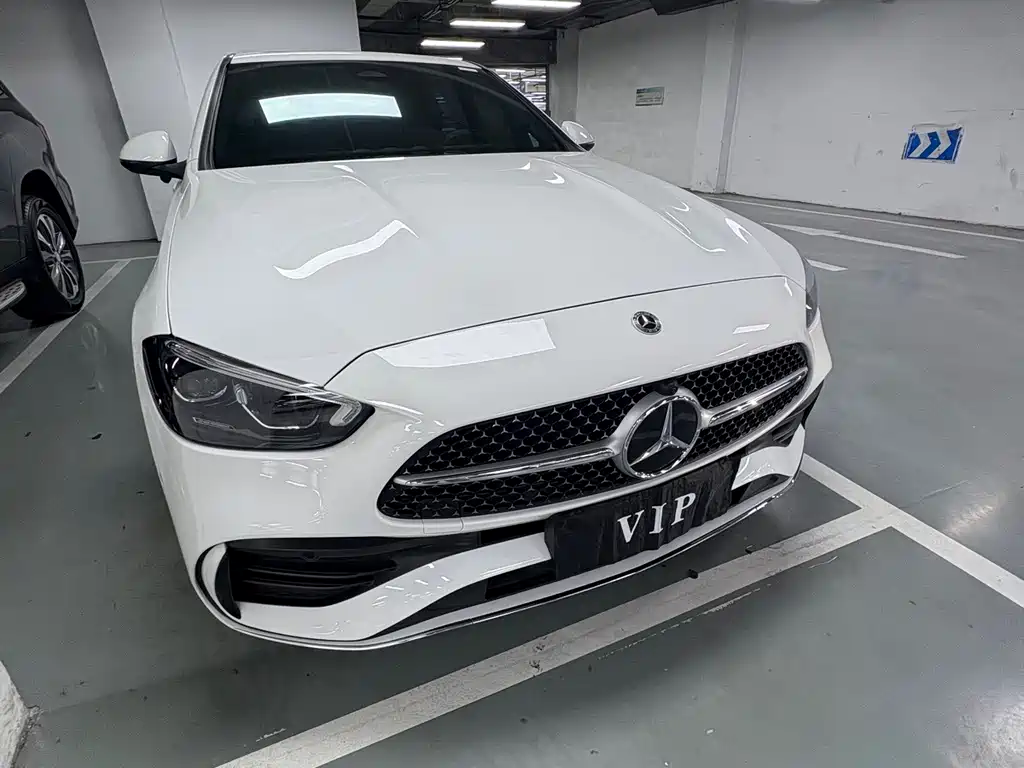 Mercedes-Benz C-Class — миниатюра 3