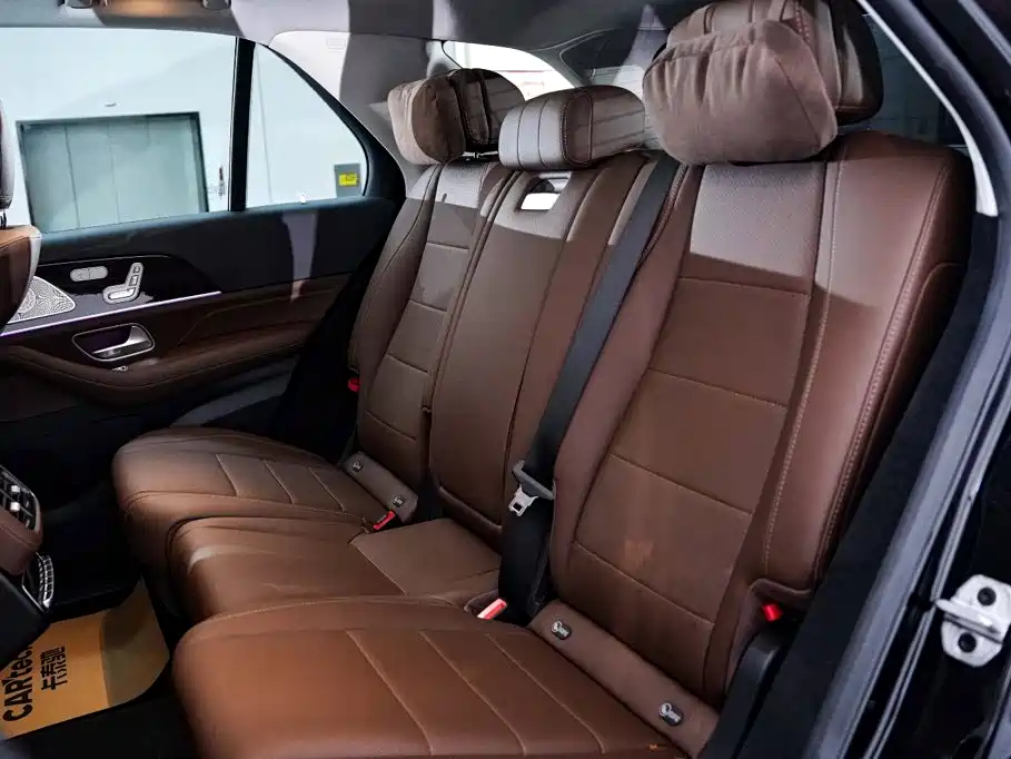 Mercedes-Benz GLE (Import) — миниатюра 20