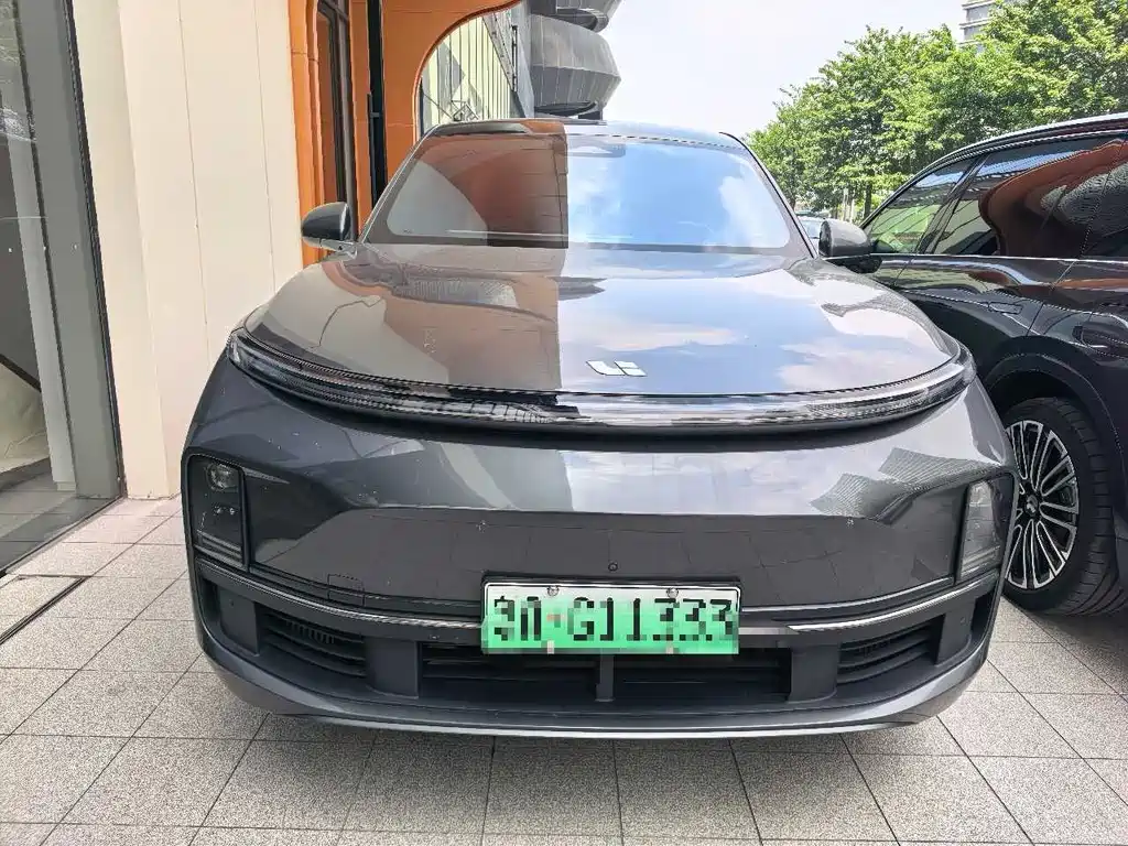 Li Auto Li L8 — миниатюра 2