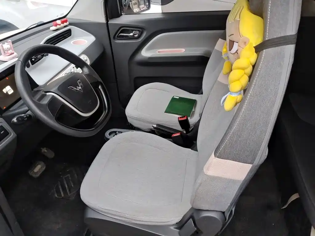 Wuling MINIEV — миниатюра 11