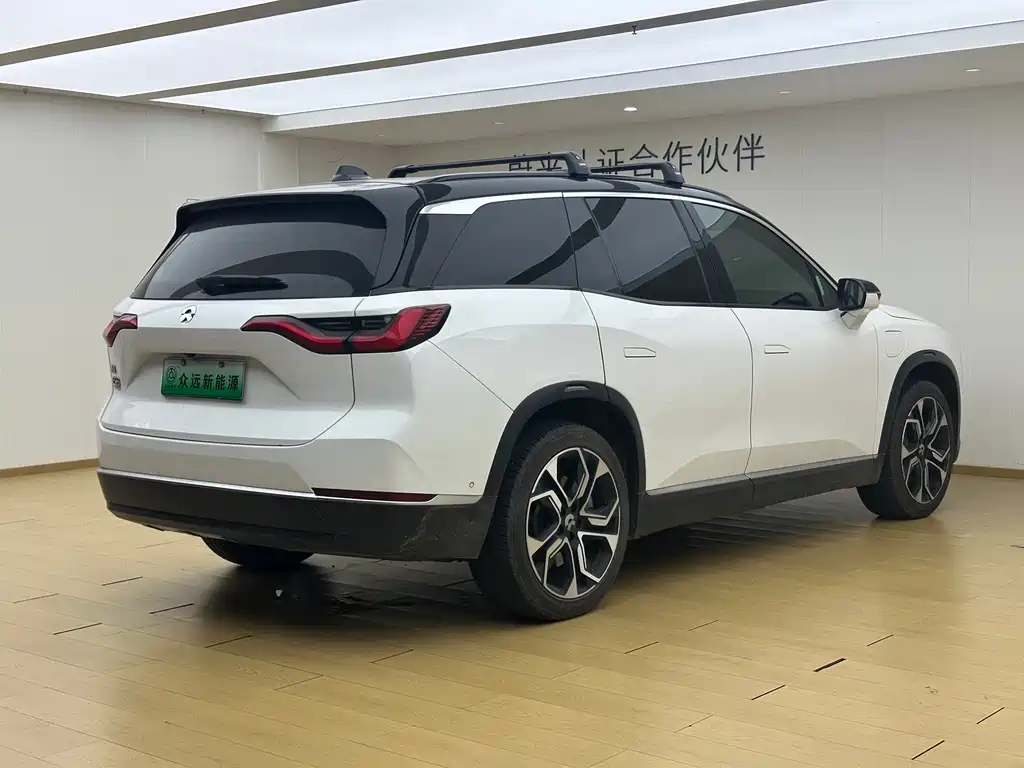 NIO ES8 — миниатюра 21