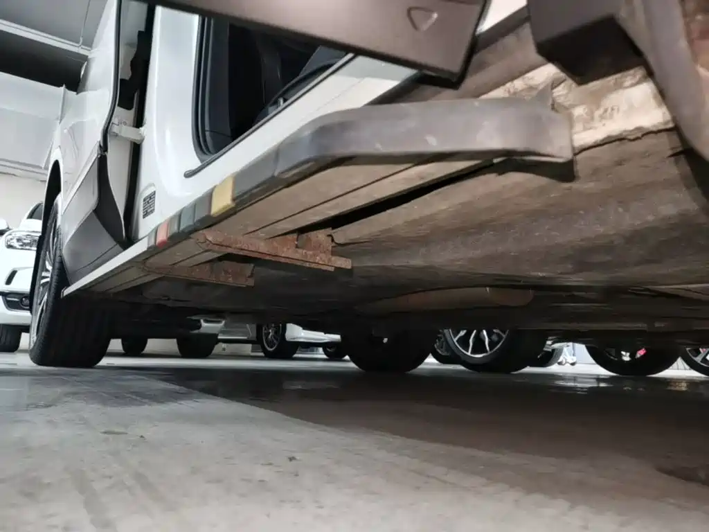 Volkswagen Tiguan L — миниатюра 21