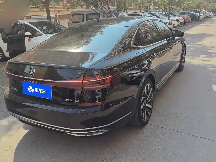 Volkswagen Passat — миниатюра 3
