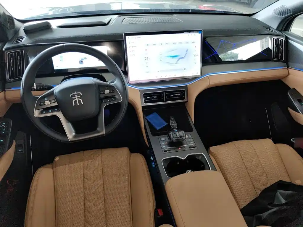 BYD L DM-i — миниатюра 6