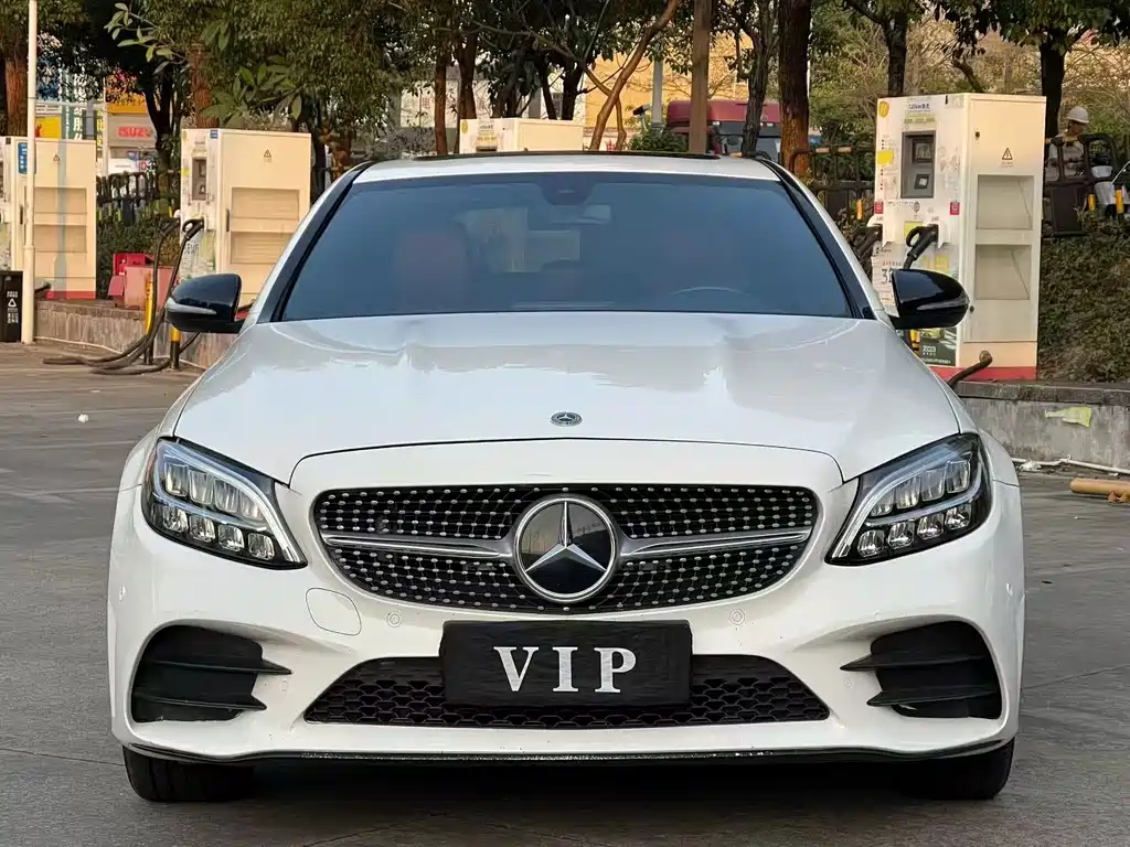 Mercedes-Benz C-Class — миниатюра 2