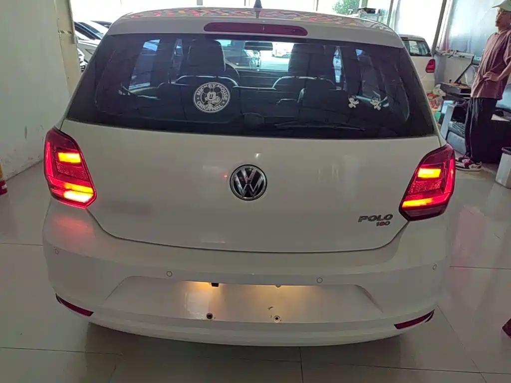 Volkswagen Polo — миниатюра 6