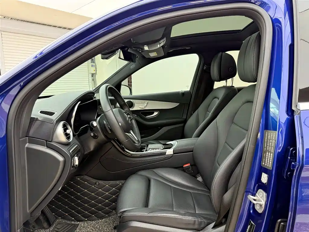 Mercedes-Benz GLC 2022 GLC 260 L 4MATIC
