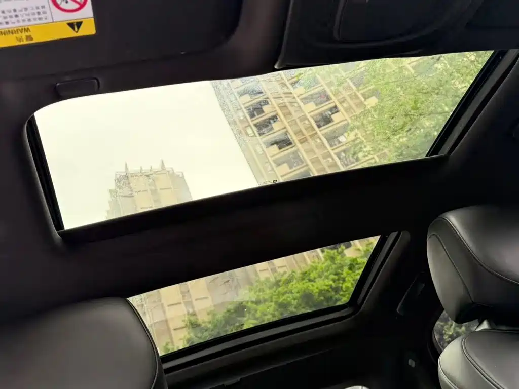 Cadillac CT6 — миниатюра 8