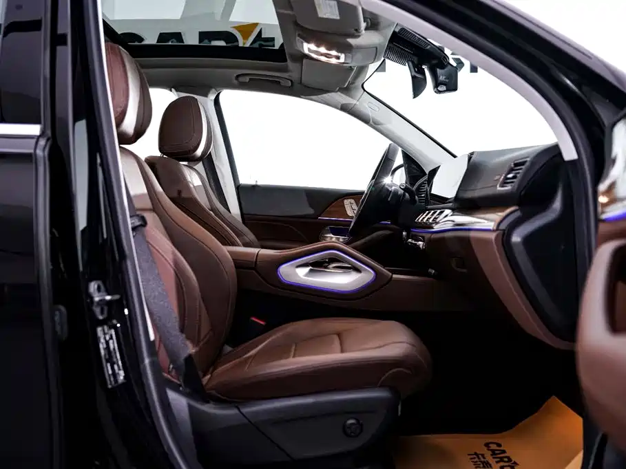 Mercedes-Benz GLE (Import) — миниатюра 19