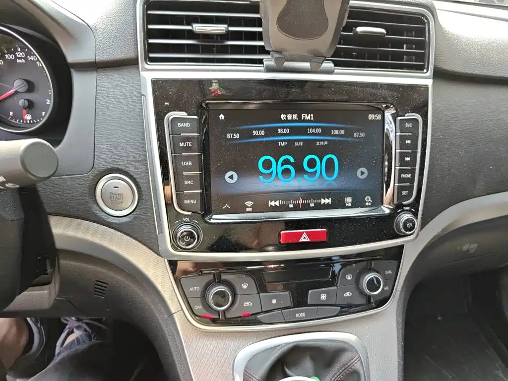 Haval M6 — миниатюра 9