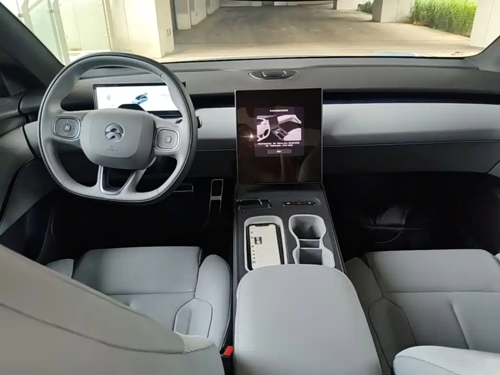 NIO ET5T — миниатюра 6
