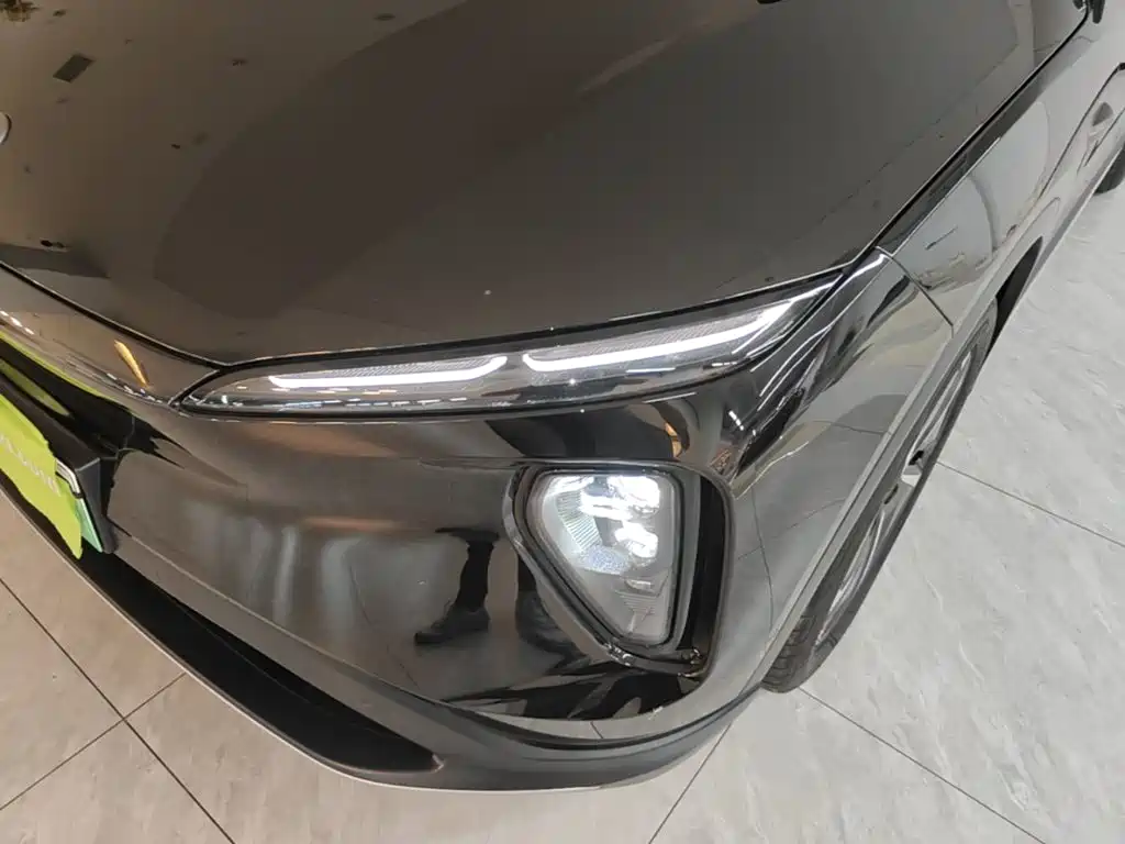 NIO ES6 — миниатюра 24