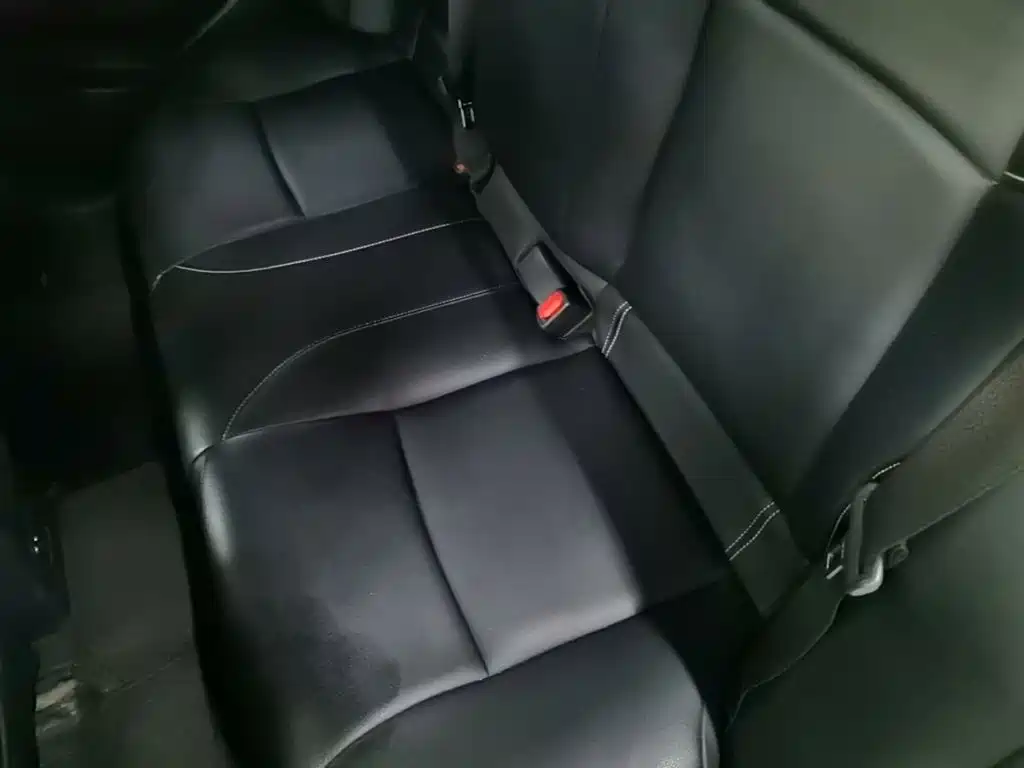 Toyota Corolla — миниатюра 17