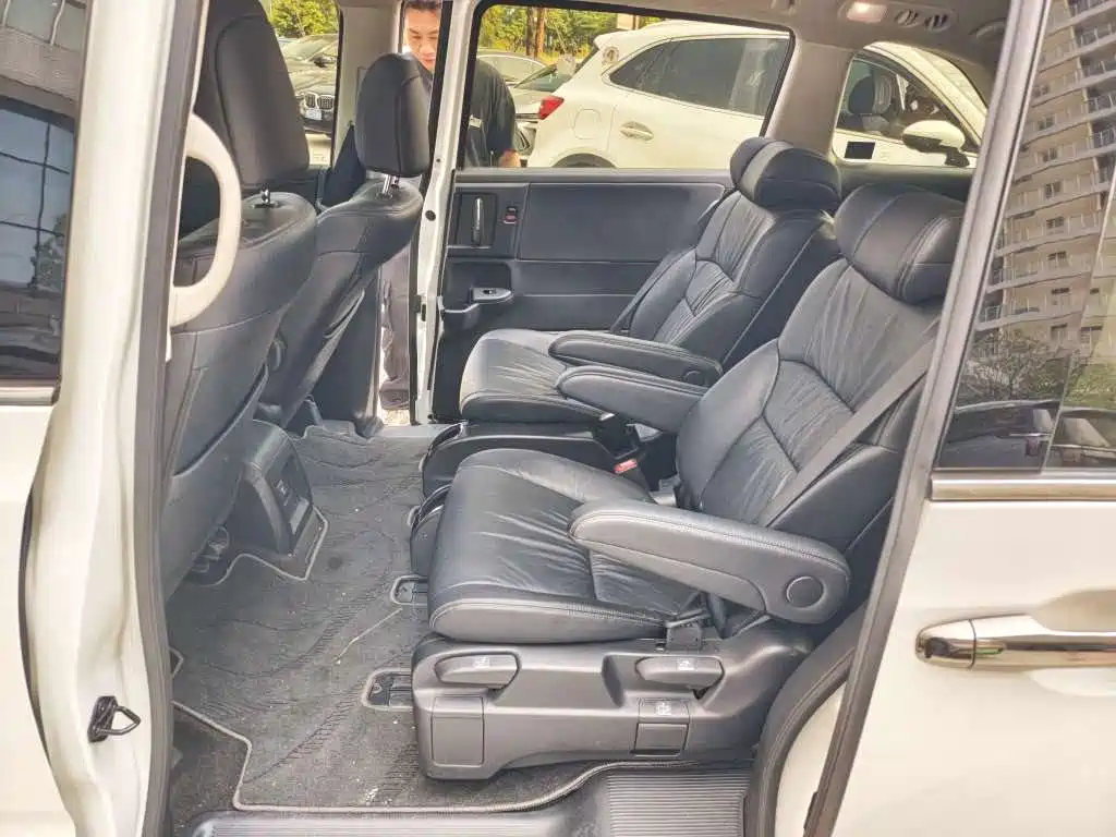 Honda Odyssey — миниатюра 4