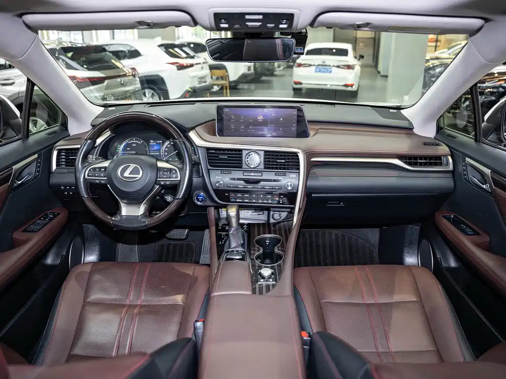 Lexus RX — миниатюра 13