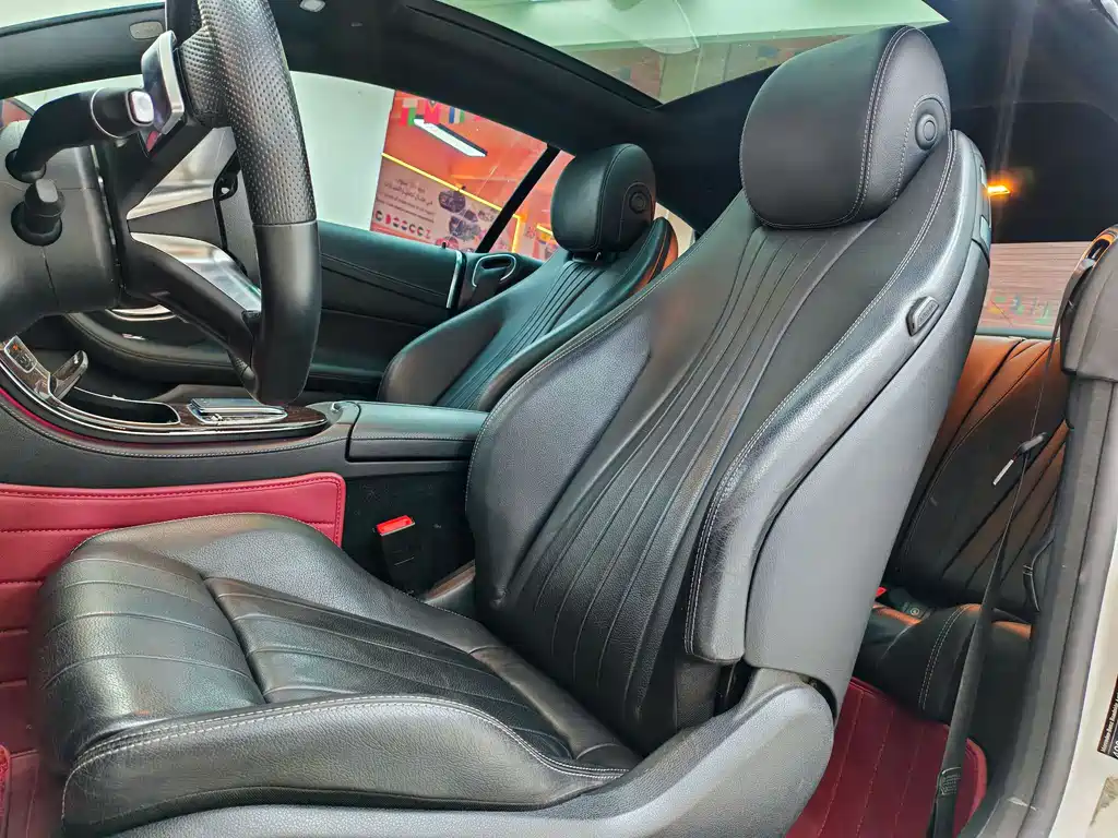 MERCEDES-BENZ E CLASS