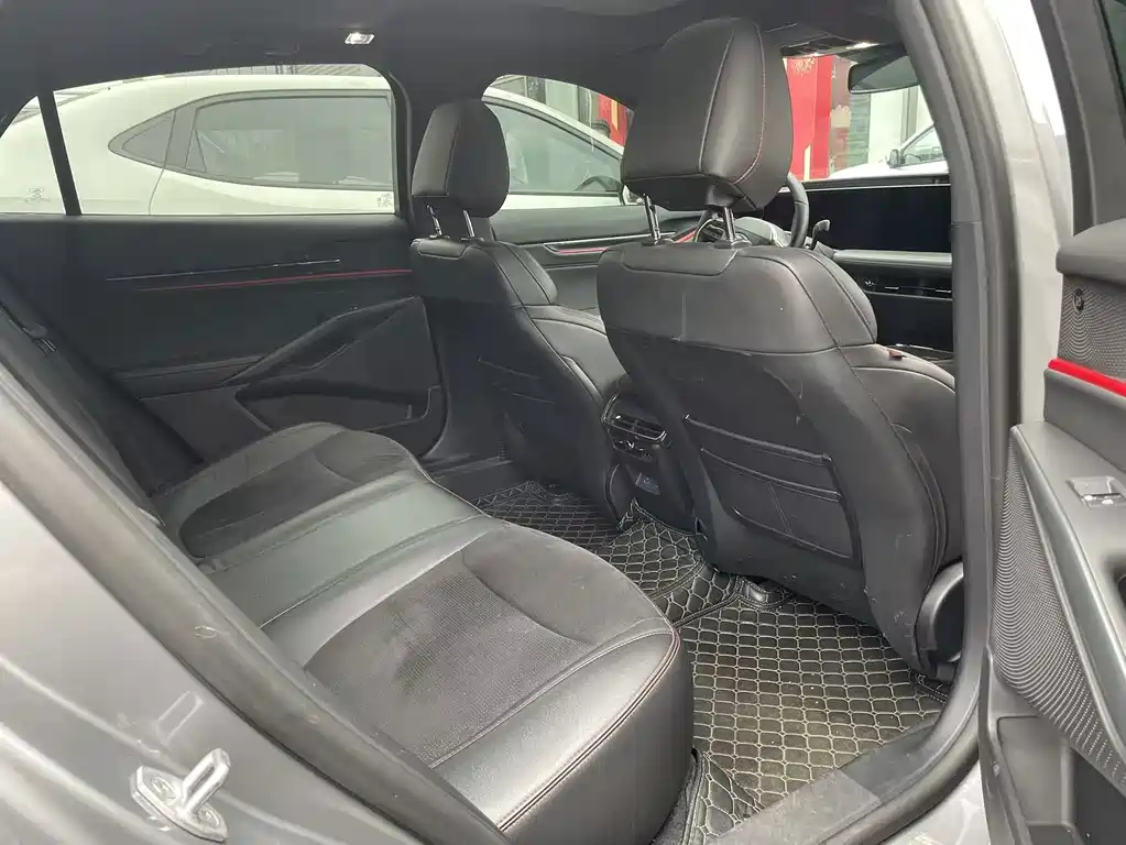 Ford Mondeo — миниатюра 4