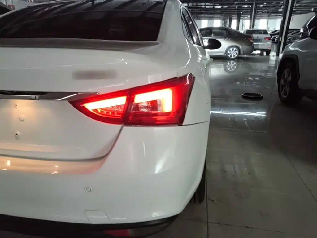 Chery Arrizo 5 — миниатюра 8