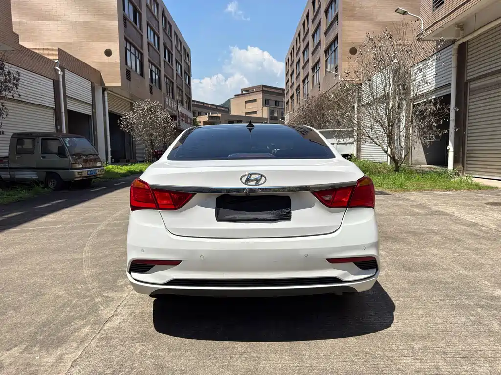 Hyundai Mistra — миниатюра 7