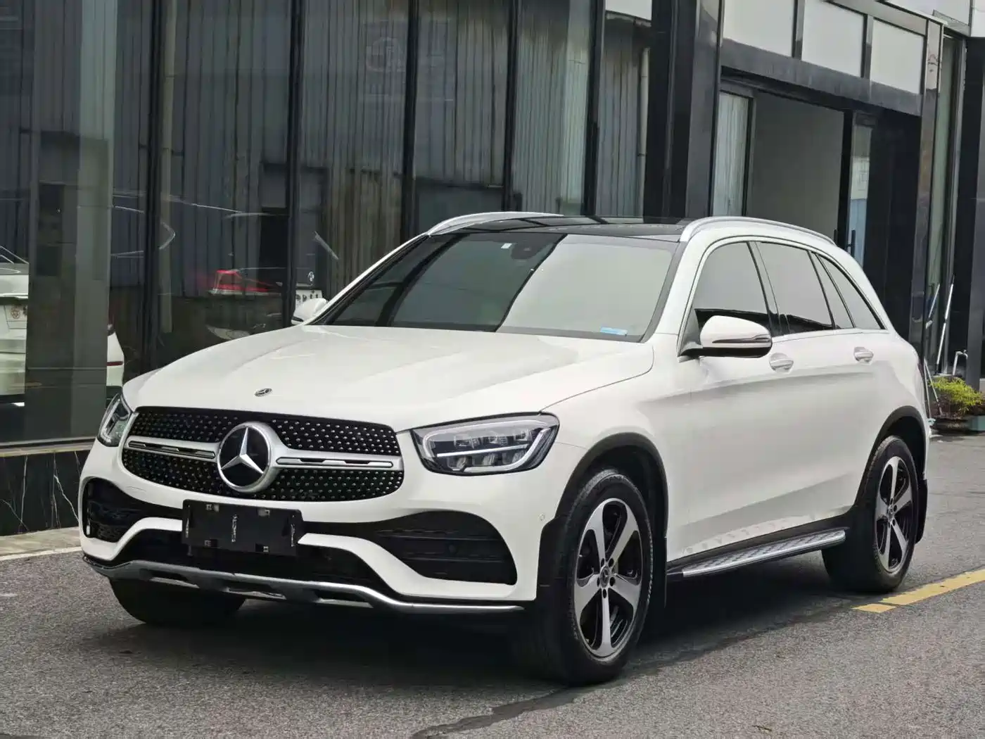 奔驰GLC 2022款 改款三 GLC 260 L 4MATIC 动感型 2022