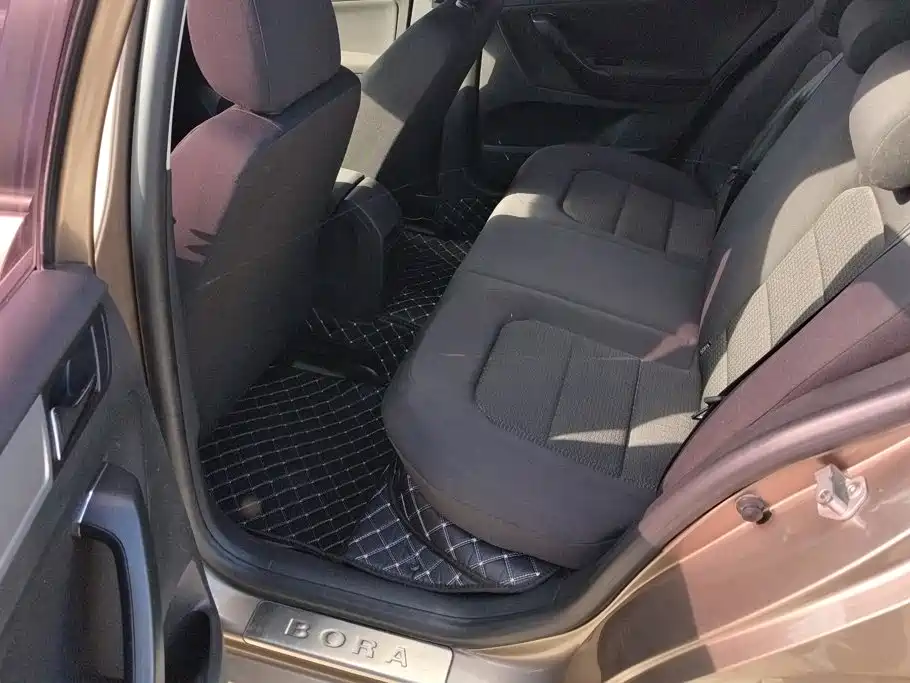 Volkswagen Bora — миниатюра 10