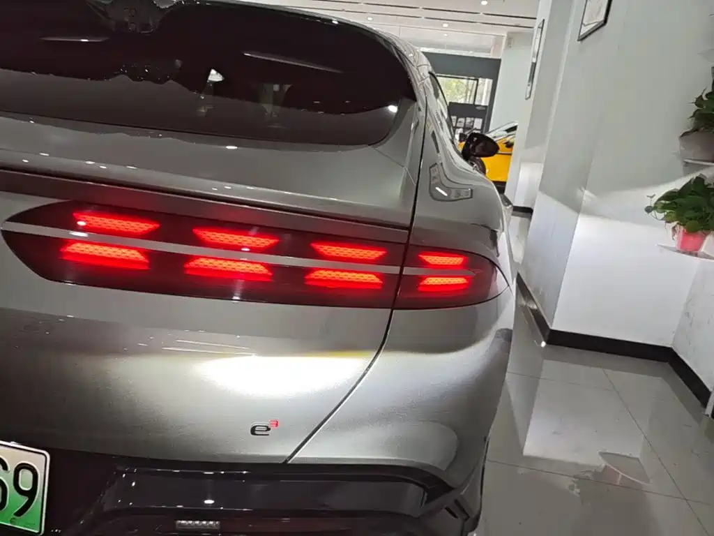 Denza Denza Z9GT — миниатюра 8