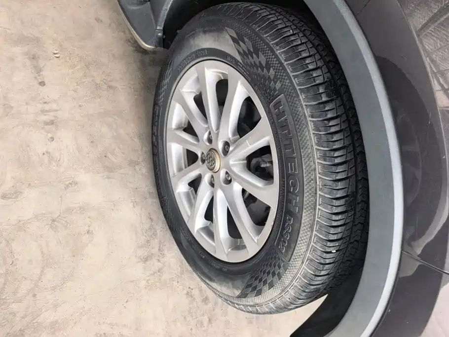 Buick Envision Plus — миниатюра 6