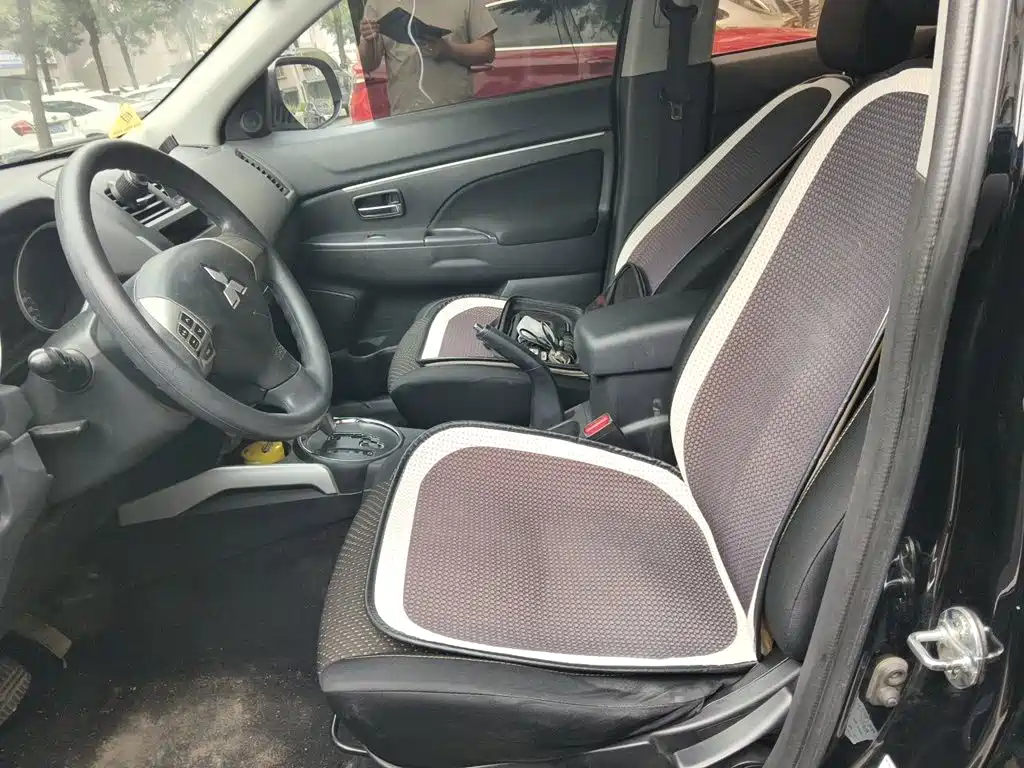 Mitsubishi ASX — миниатюра 11