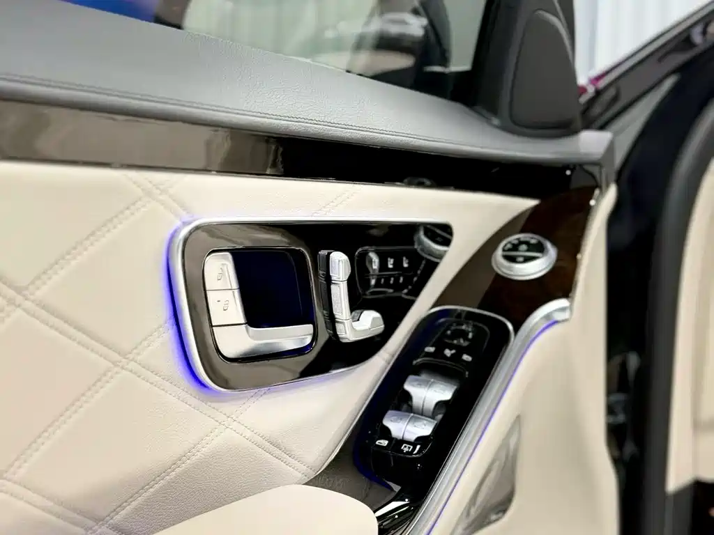 Mercedes-Benz S-Class — миниатюра 5