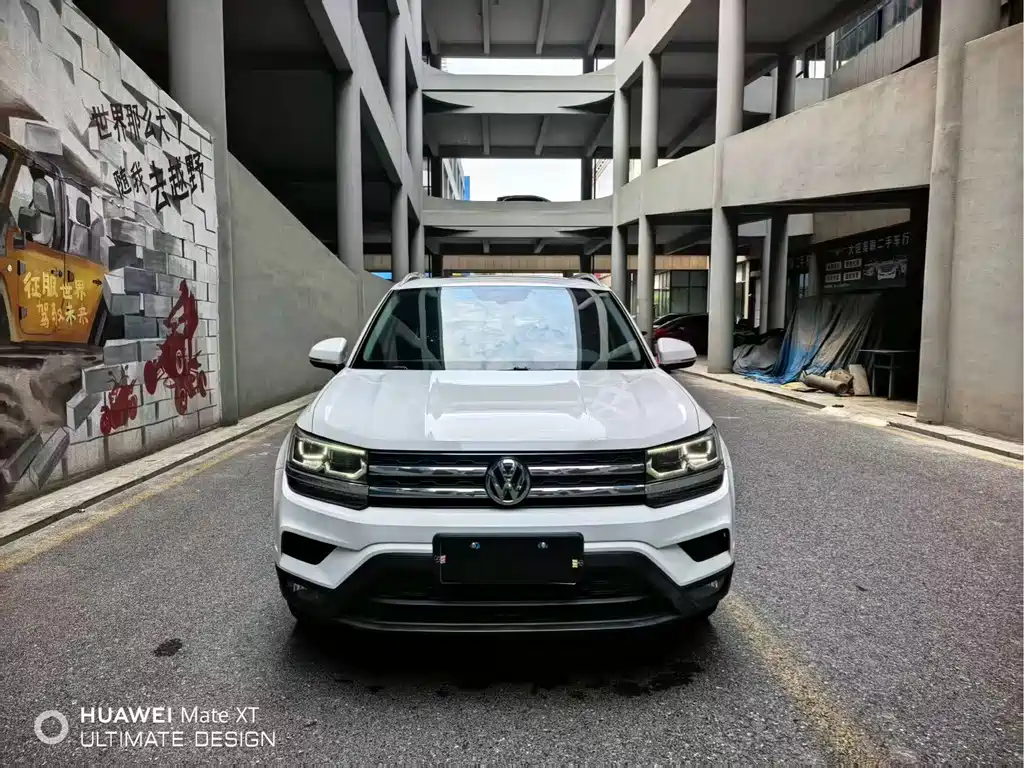 Volkswagen Tharu — миниатюра 2