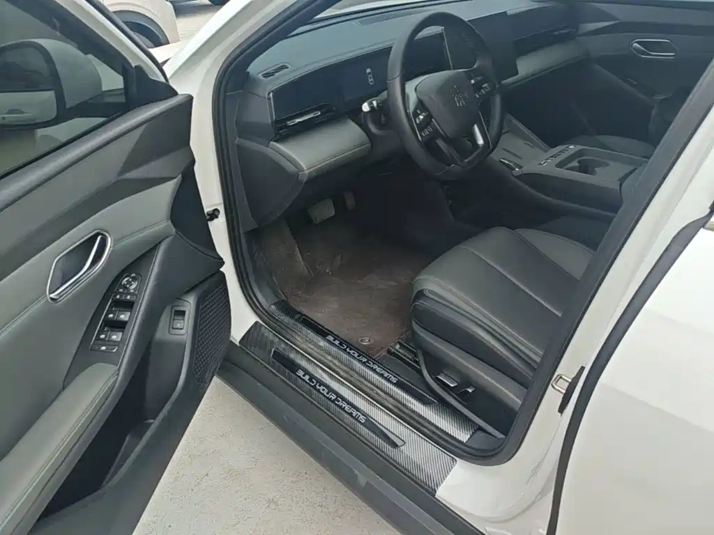 BYD Qin L — миниатюра 16