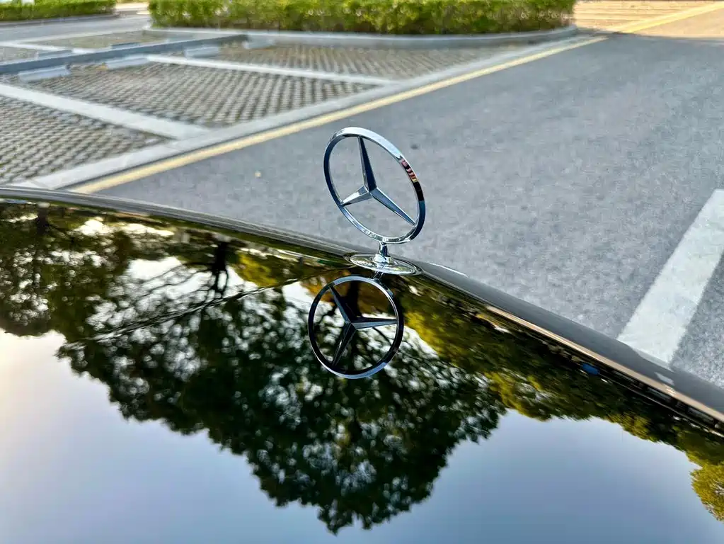 Mercedes-Benz S-Class — миниатюра 24