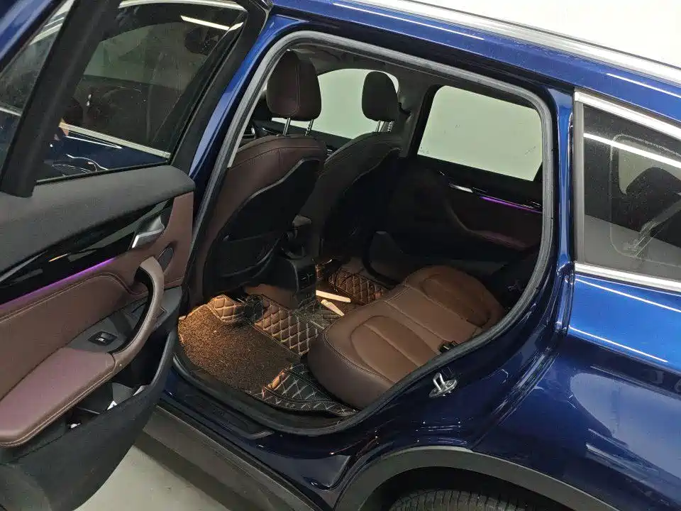 BMW X1 — миниатюра 6