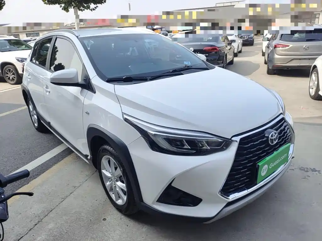 Toyota Yaris L — миниатюра 4