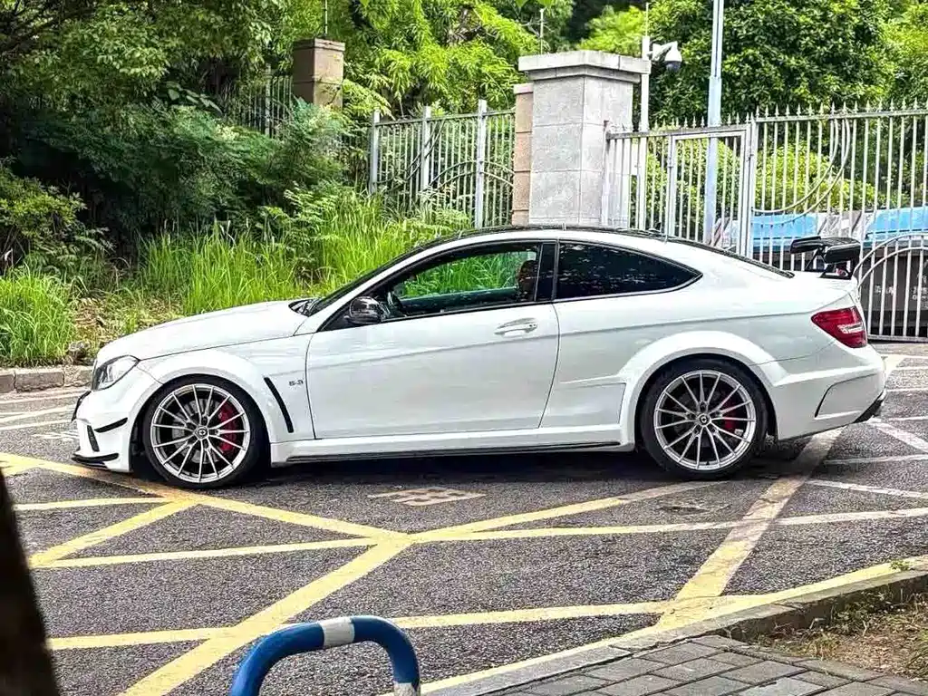 Mercedes-Benz C-Class A MG C AMG 2012 AMG C 63 Coupe