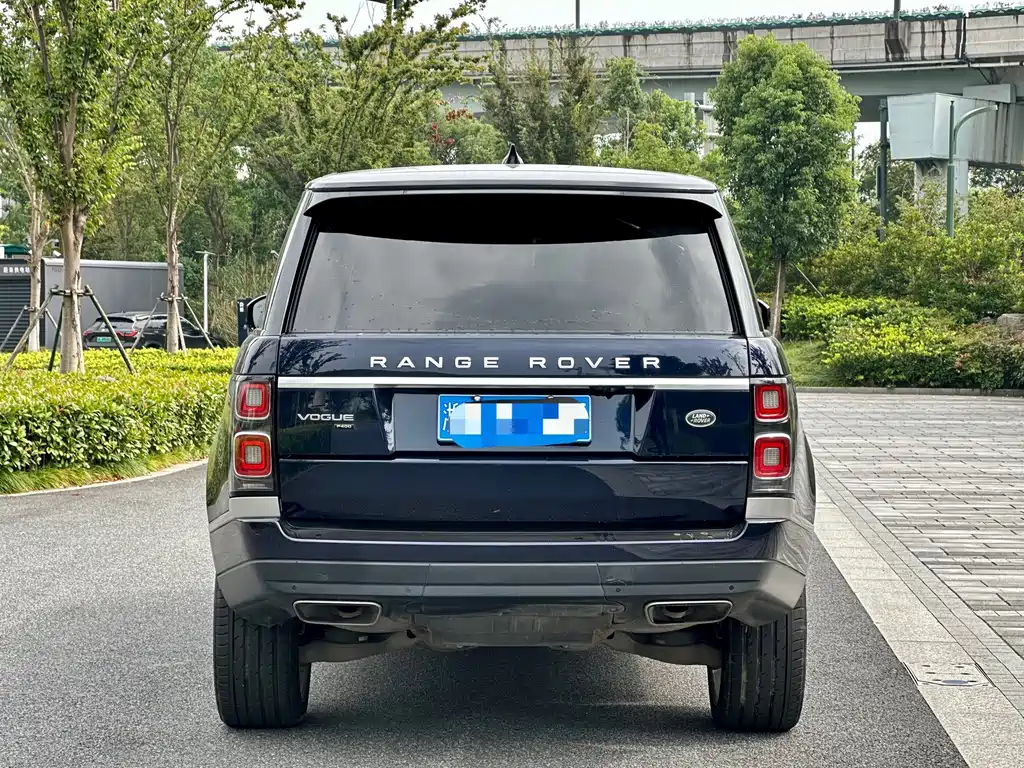 Land Rover Range Rover — миниатюра 5