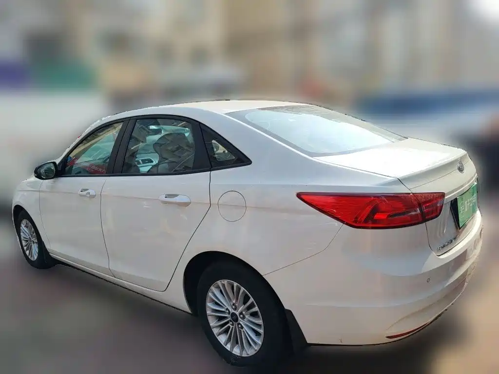 Ford Escort — миниатюра 6