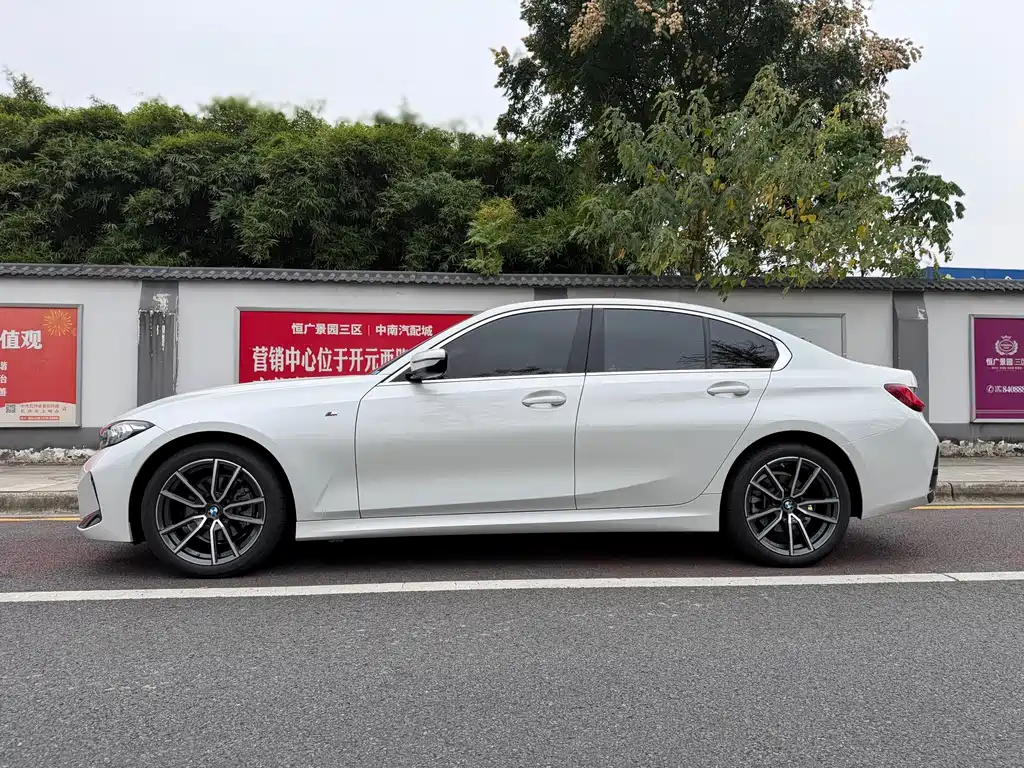 BMW 3 Series — миниатюра 7
