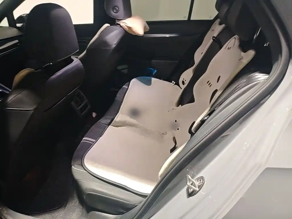 Volkswagen Golf — миниатюра 17